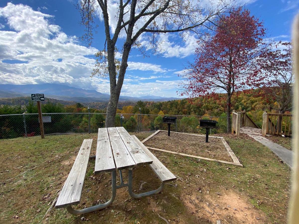 Deer Ridge Mountain Resort C102 Gatlinburg Exterior foto